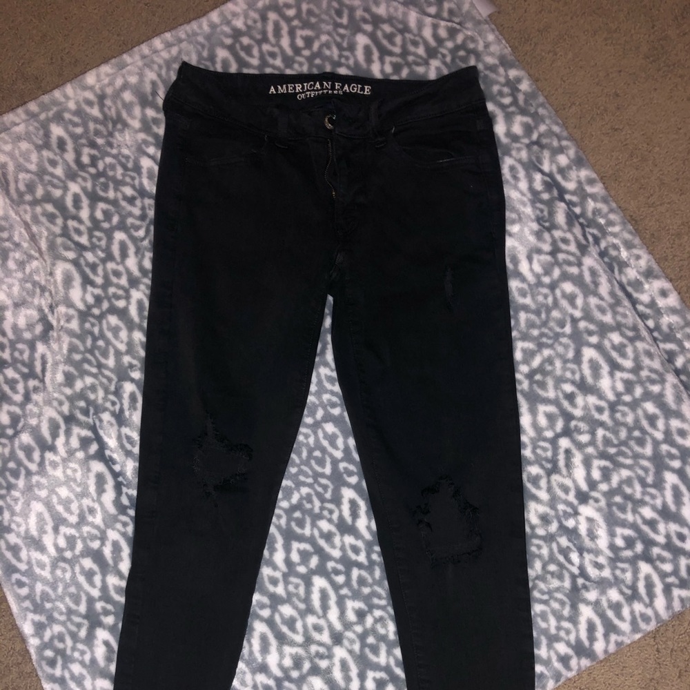 Black ripped jeans
